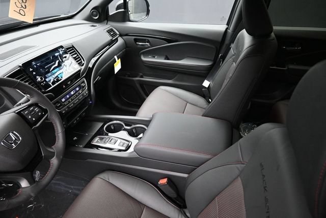 New 2026 Honda Ridgeline Black Edition image 16