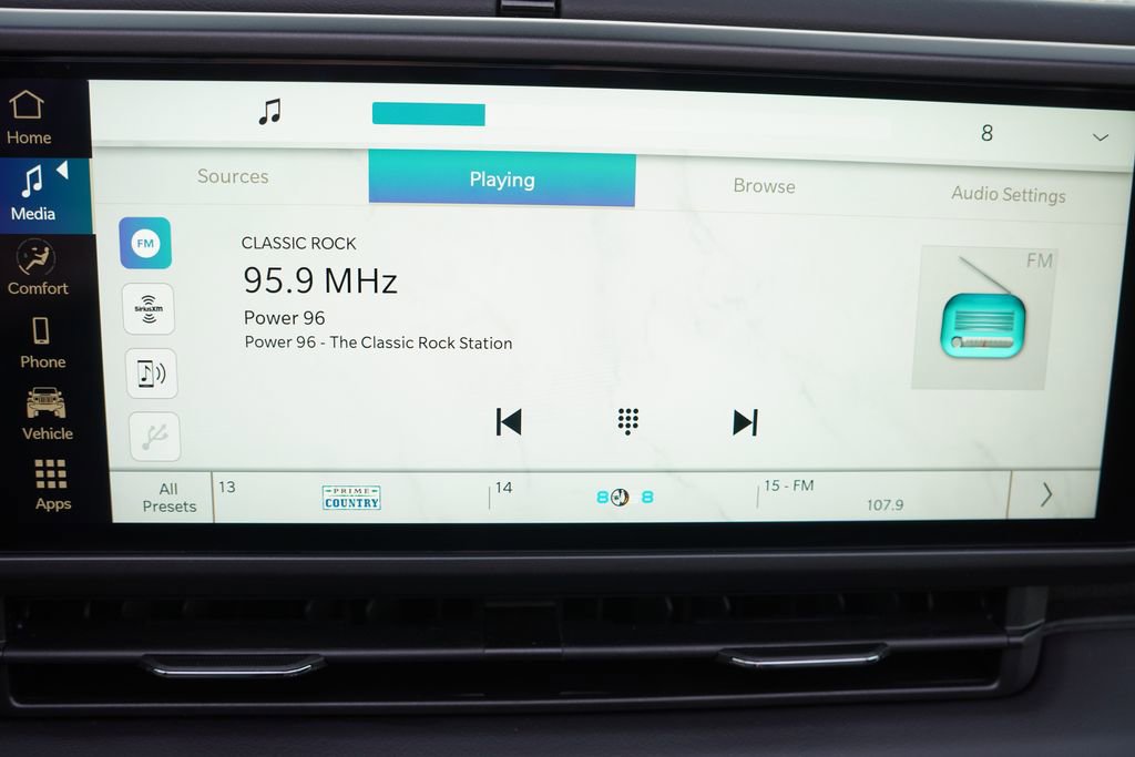 Certified 2025 Jeep Wrangler Unlimited Rubicon 4xe w/ Safety Group image 26