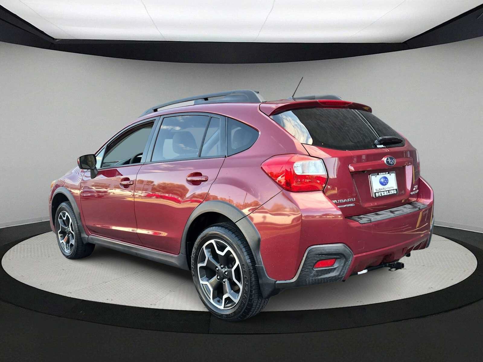 Used 2015 Subaru Crosstrek 2.0i Premium w/ Moonroof Package AWD/4WD image 6