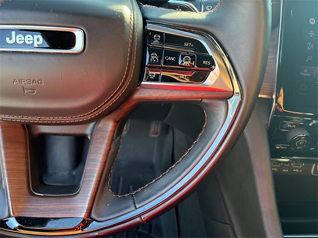 Used 2022 Jeep Grand Cherokee L Summit w/ Advanced Protech Group IV image 24