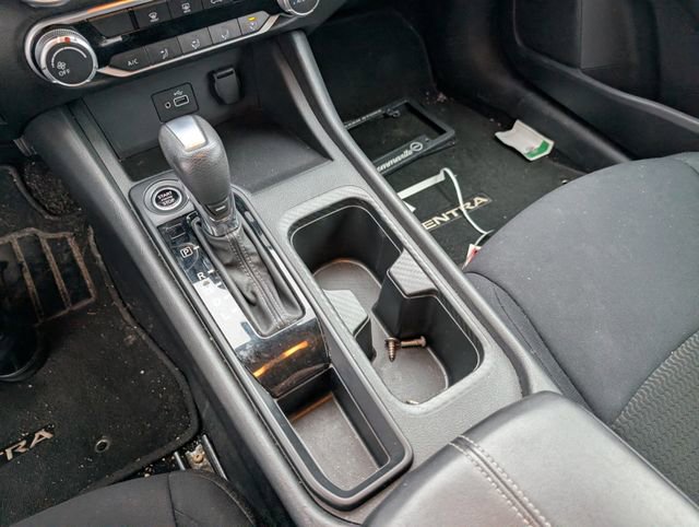 Used 2022 Nissan Sentra S image 4