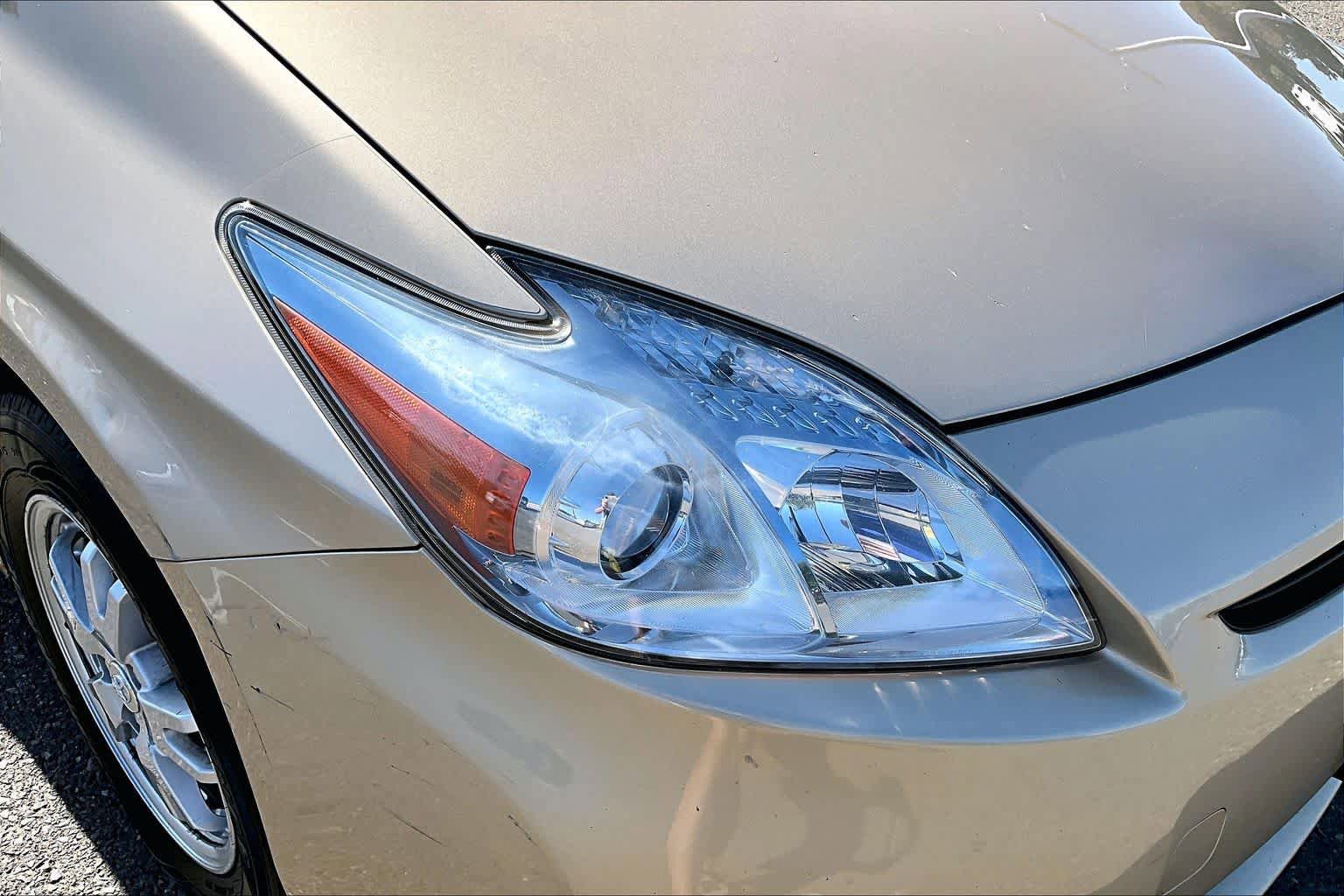 Used 2011 Toyota Prius Three w/ Navigation Pkg FWD image 27