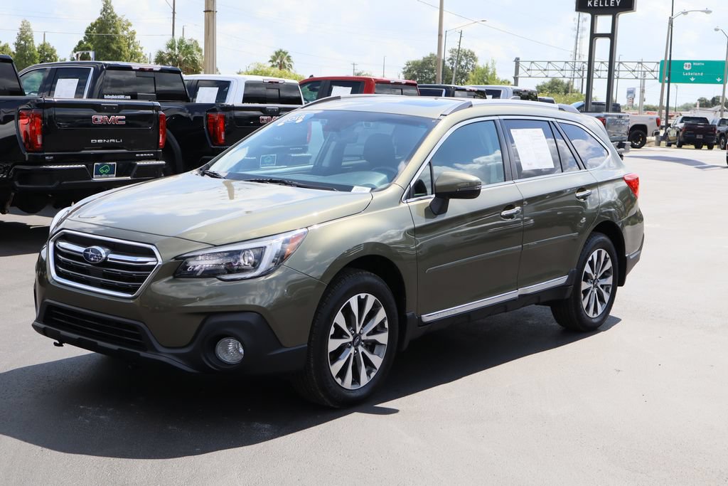Used 2018 Subaru Outback 2.5i Touring AWD/4WD image 5