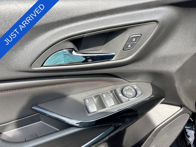 New 2026 Chevrolet Trax RS w/ Sunroof Package FWD image 13