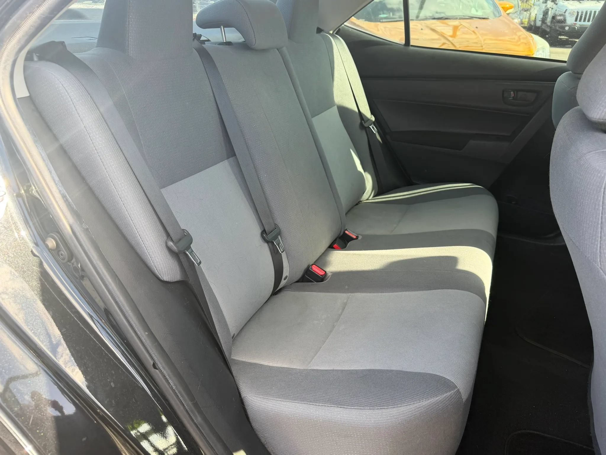 Used 2019 Toyota Corolla L FWD image 12