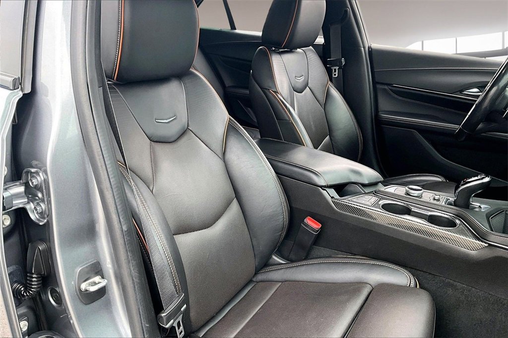 Used 2021 Cadillac CT4 V w/ Climate Package image 7