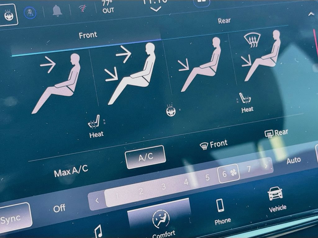 New 2027 Chrysler Pacifica Select FWD image 25