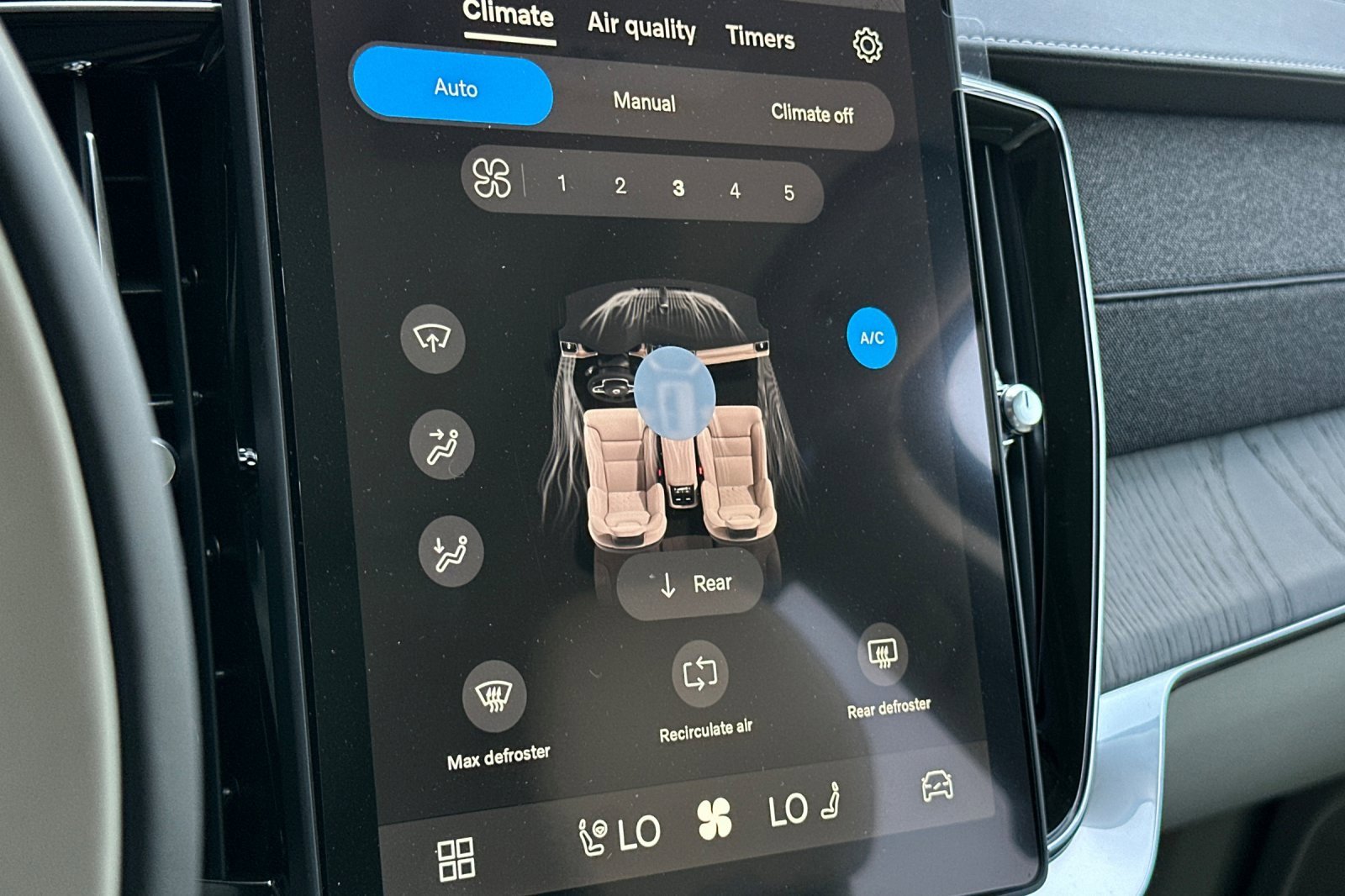 New 2026 Volvo XC90 T8 Ultra w/ Lounge Package image 25