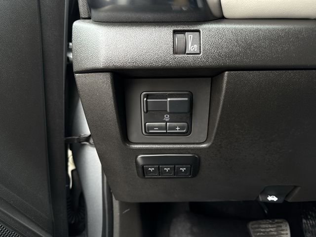 Certified 2023 GMC Canyon AT4X w/ Edition 1 image 18