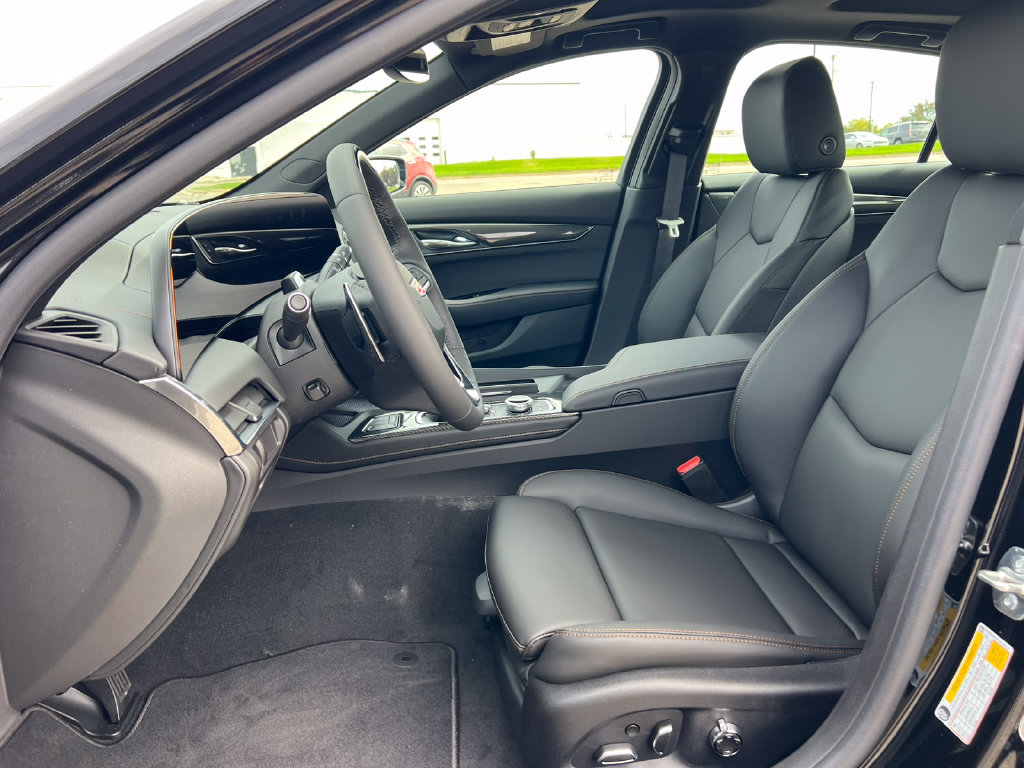 New 2026 Cadillac CT5 Sport AWD/4WD image 3