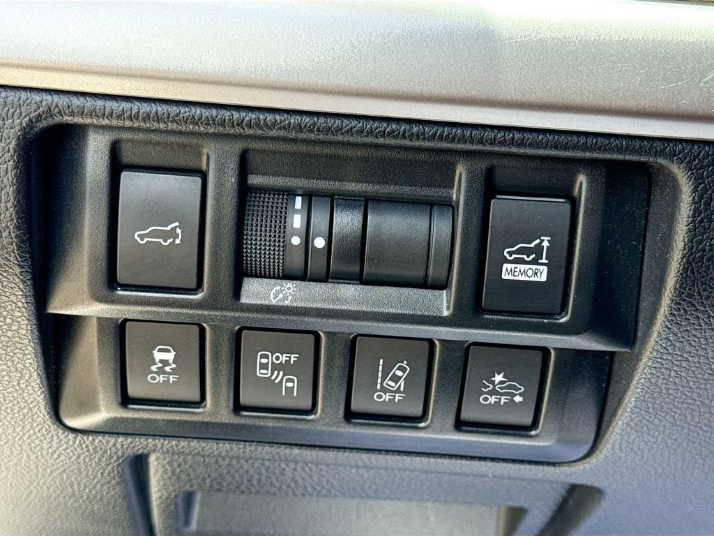 Used 2019 Subaru Outback 2.5i Touring w/ Popular Package #3A AWD/4WD image 10