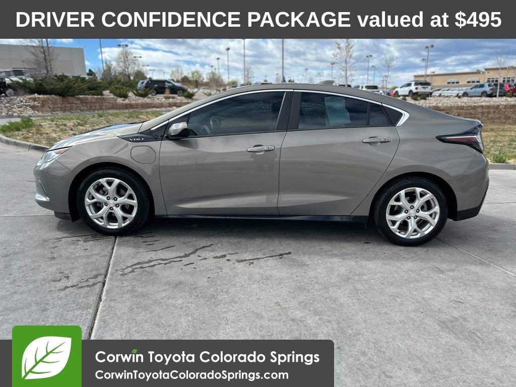 Used 2017 Chevrolet Volt Premier w/ Driver Confidence II Package image 5