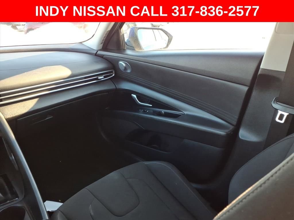 Used 2021 Hyundai Elantra SEL image 21