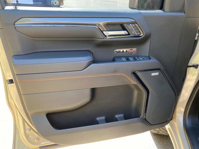 Used 2022 GMC Sierra 1500 AT4 w/ AT4 Premium Package AWD/4WD image 12