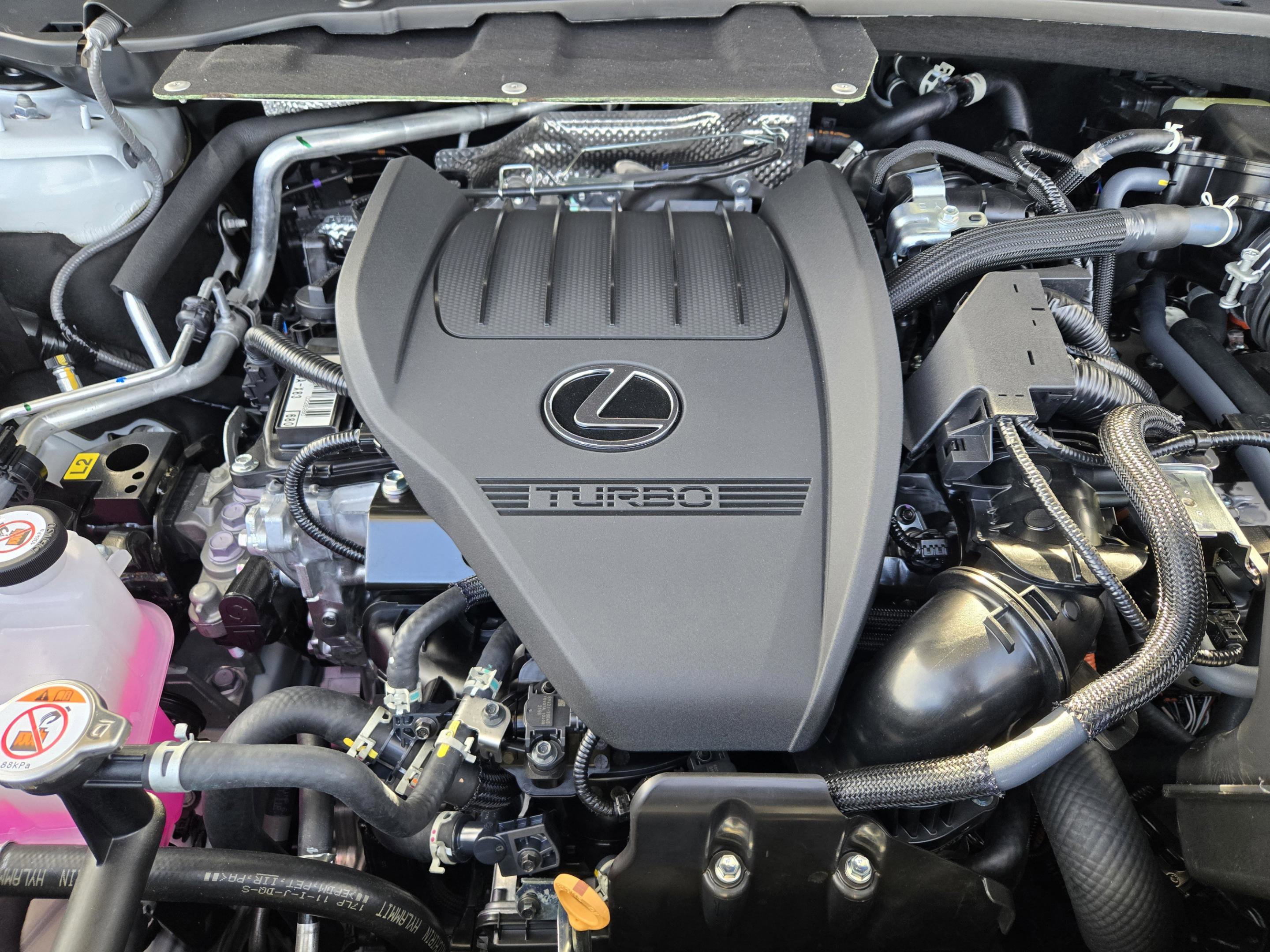 New 2026 Lexus TX 500h AWD image 21