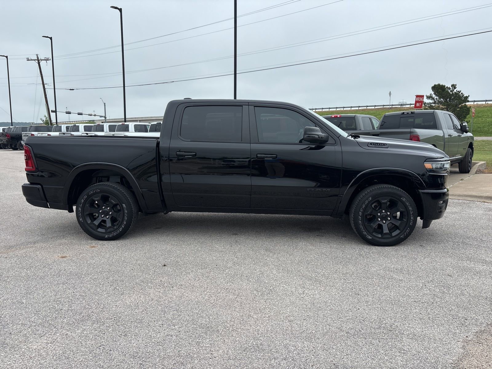 Used 2025 RAM 1500 Lone Star AWD/4WD image 7