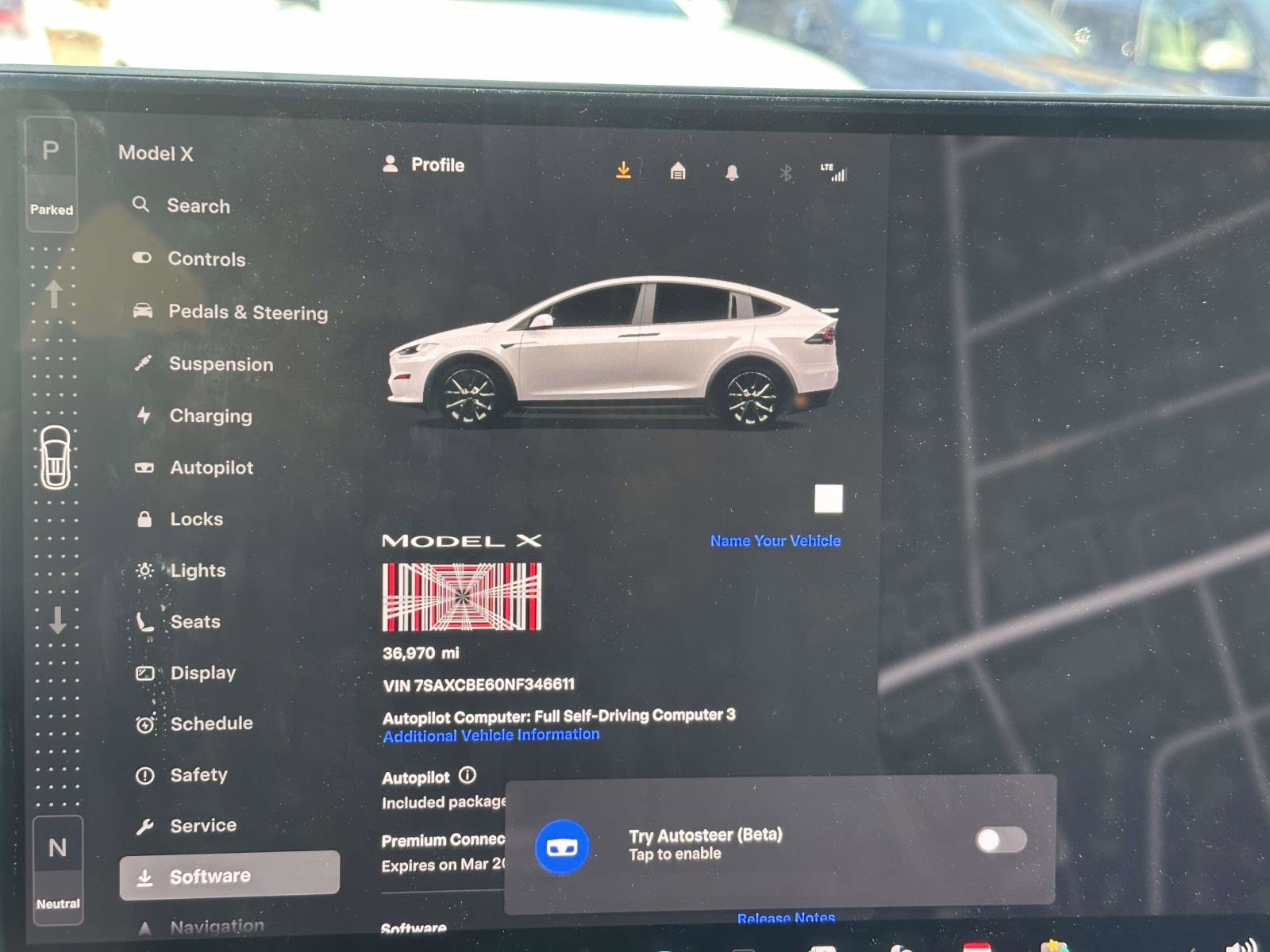 Used 2022 Tesla Model X Plaid image 26