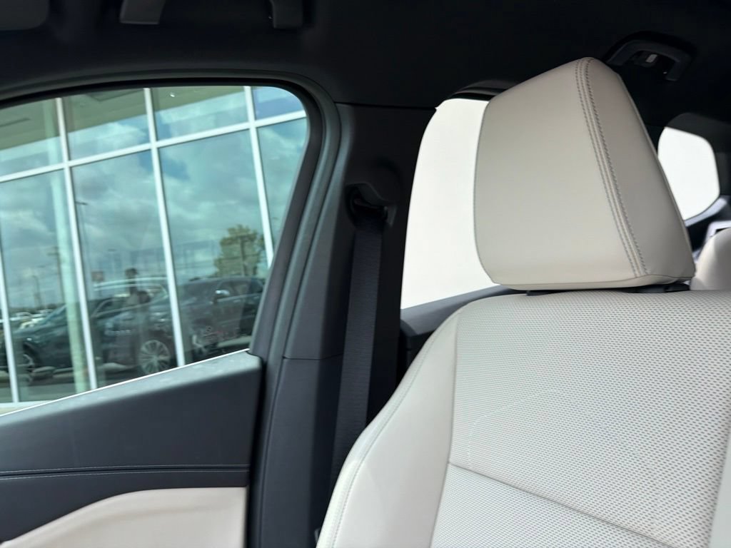 Used 2025 BMW X1 xDrive28i w/ Technology Package AWD/4WD image 24