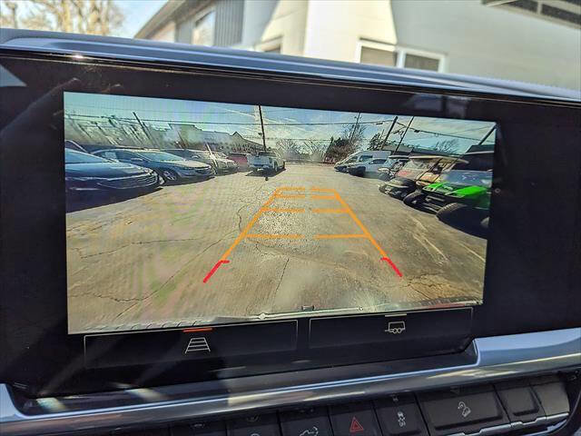 Used 2023 GMC Sierra 1500 SLT w/ SLT Premium Package image 28