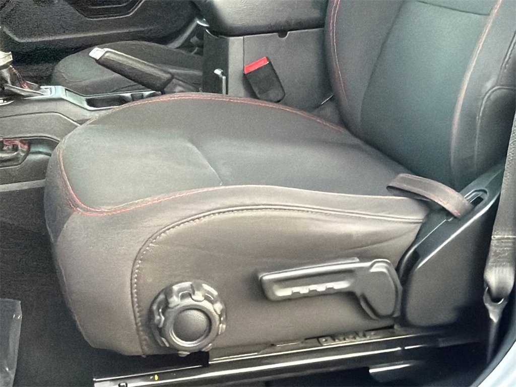 Used 2020 Jeep Gladiator Rubicon image 18