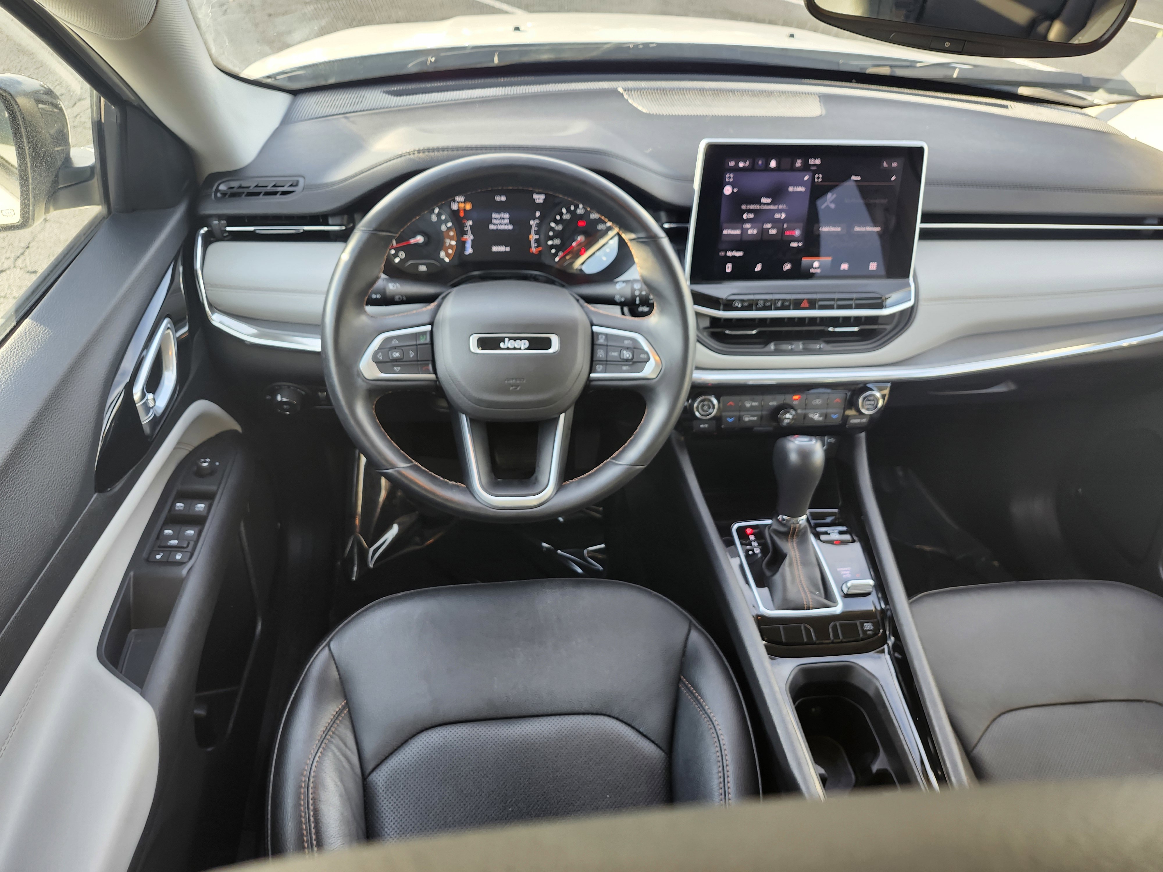 Used 2022 Jeep Compass Limited image 19