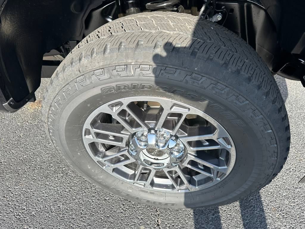 New 2025 Ford F250 Platinum w/ Platinum Plus Package image 29