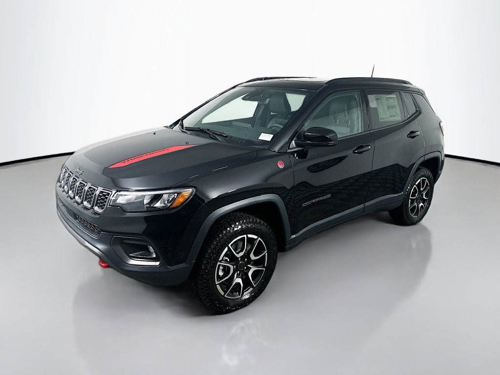 New 2026 Jeep Compass Trailhawk w/ Sun, Sound & Navigation Group AWD/4WD image 3
