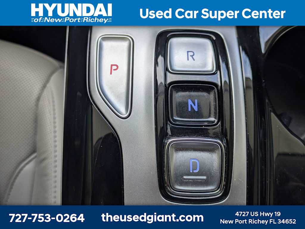 Certified 2024 Hyundai Tucson Limited FWD image 33