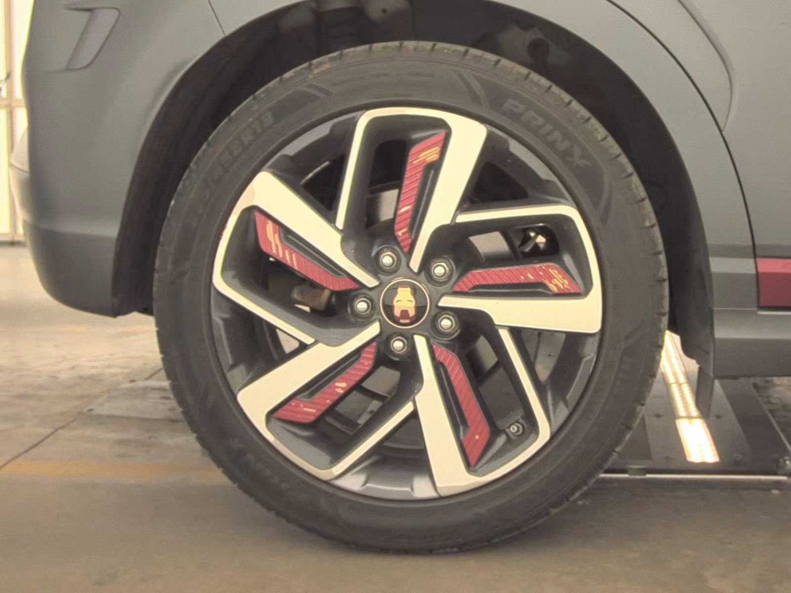 Used 2019 Hyundai Kona Ultimate image 11