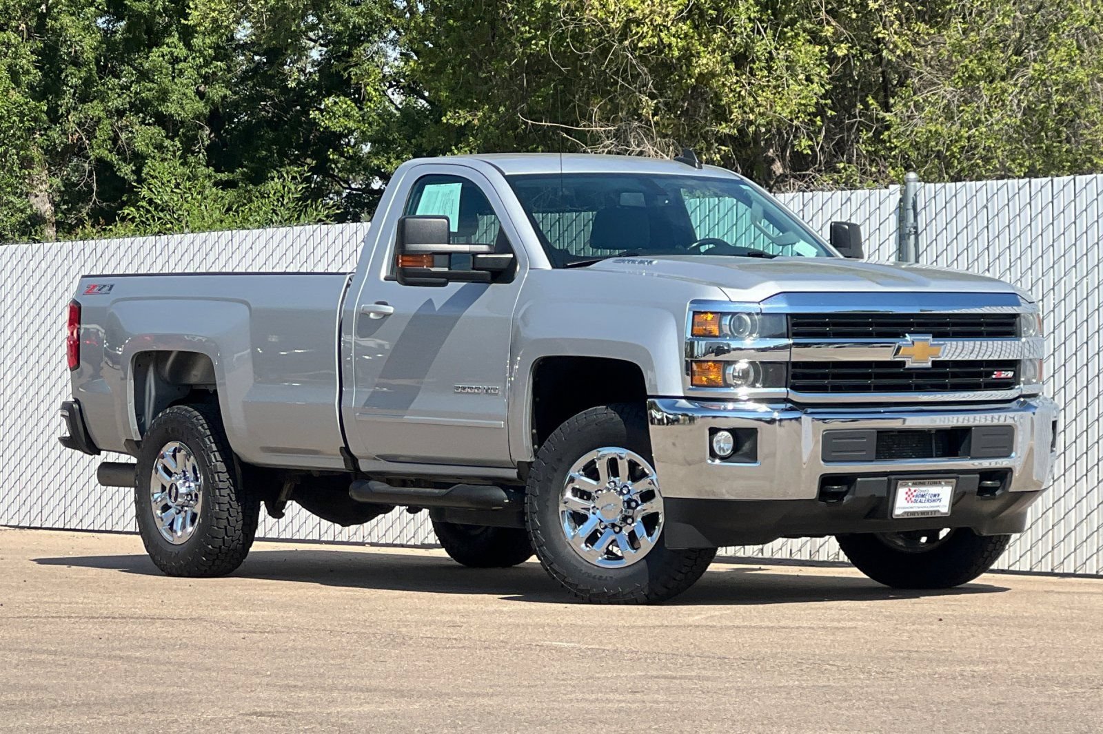 Used 2016 Chevrolet Silverado 3500 LT w/ LT Convenience Package AWD/4WD image 2