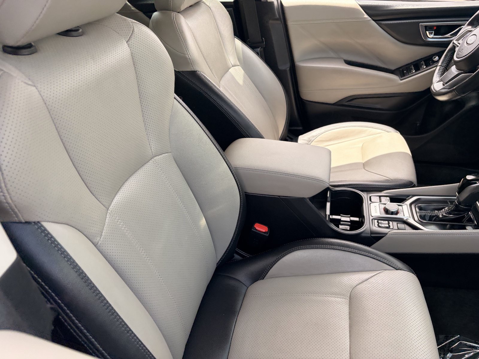 Used 2020 Subaru Forester Limited AWD/4WD image 9