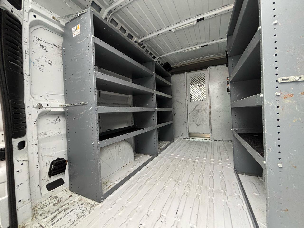 Used 2018 RAM ProMaster 2500 w/ Interior Convenience Group image 9