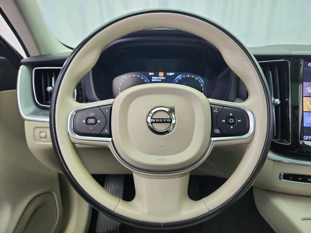 Used 2018 Volvo XC60 T6 Momentum w/ Advanced Package AWD/4WD image 13