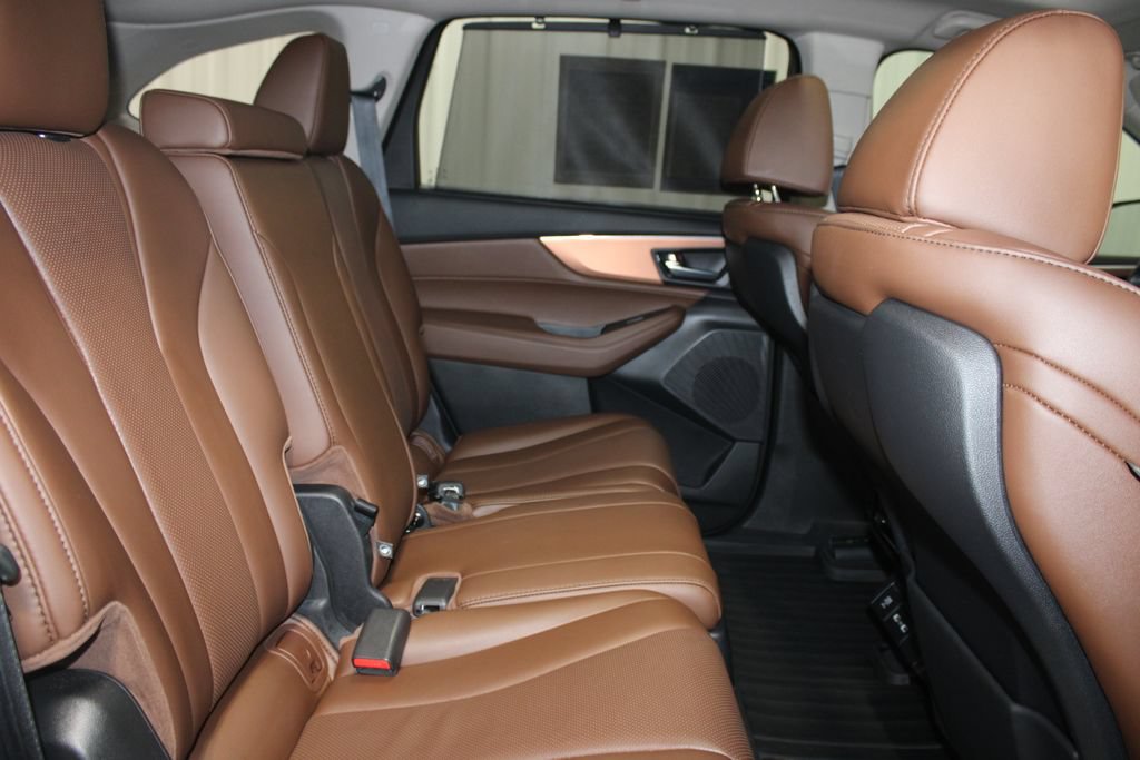 Used 2023 Acura MDX w/ Technology Package FWD image 28