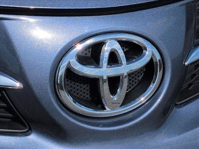 Used 2014 Toyota RAV4 XLE AWD/4WD image 29