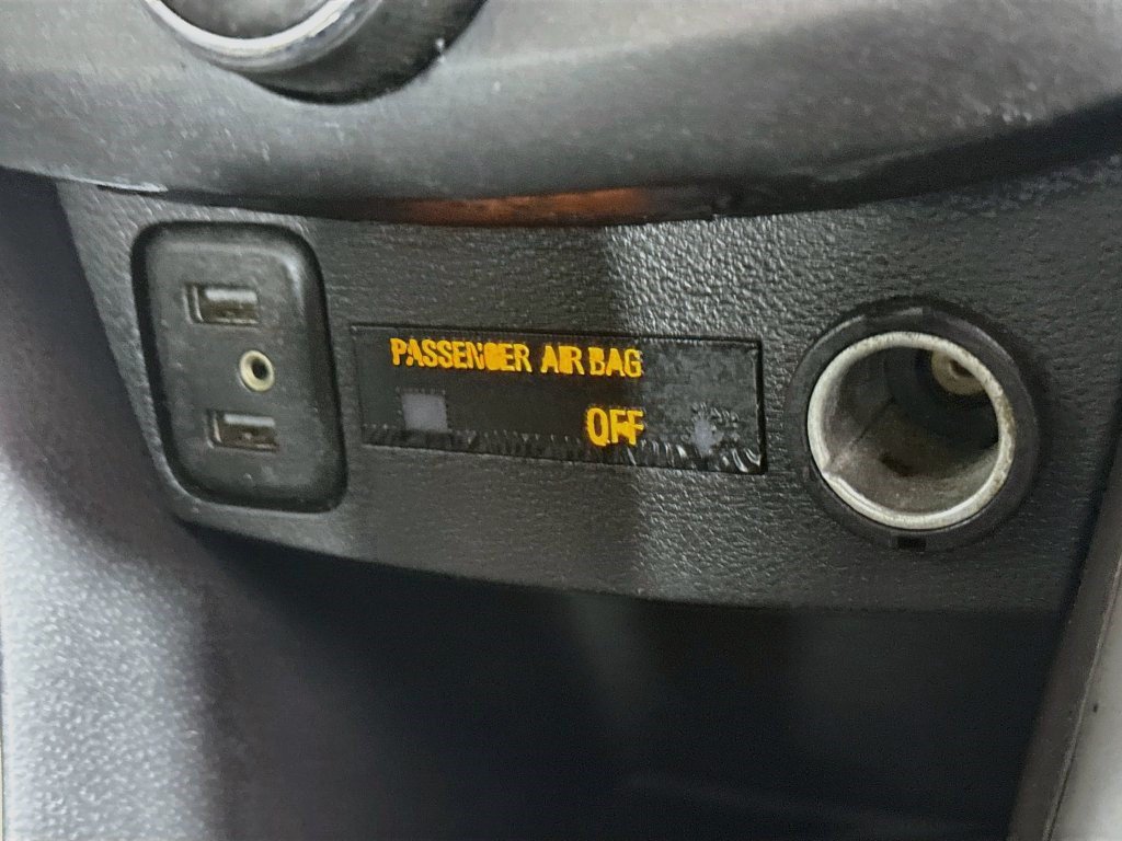 Used 2020 Chevrolet Trax LS FWD image 38