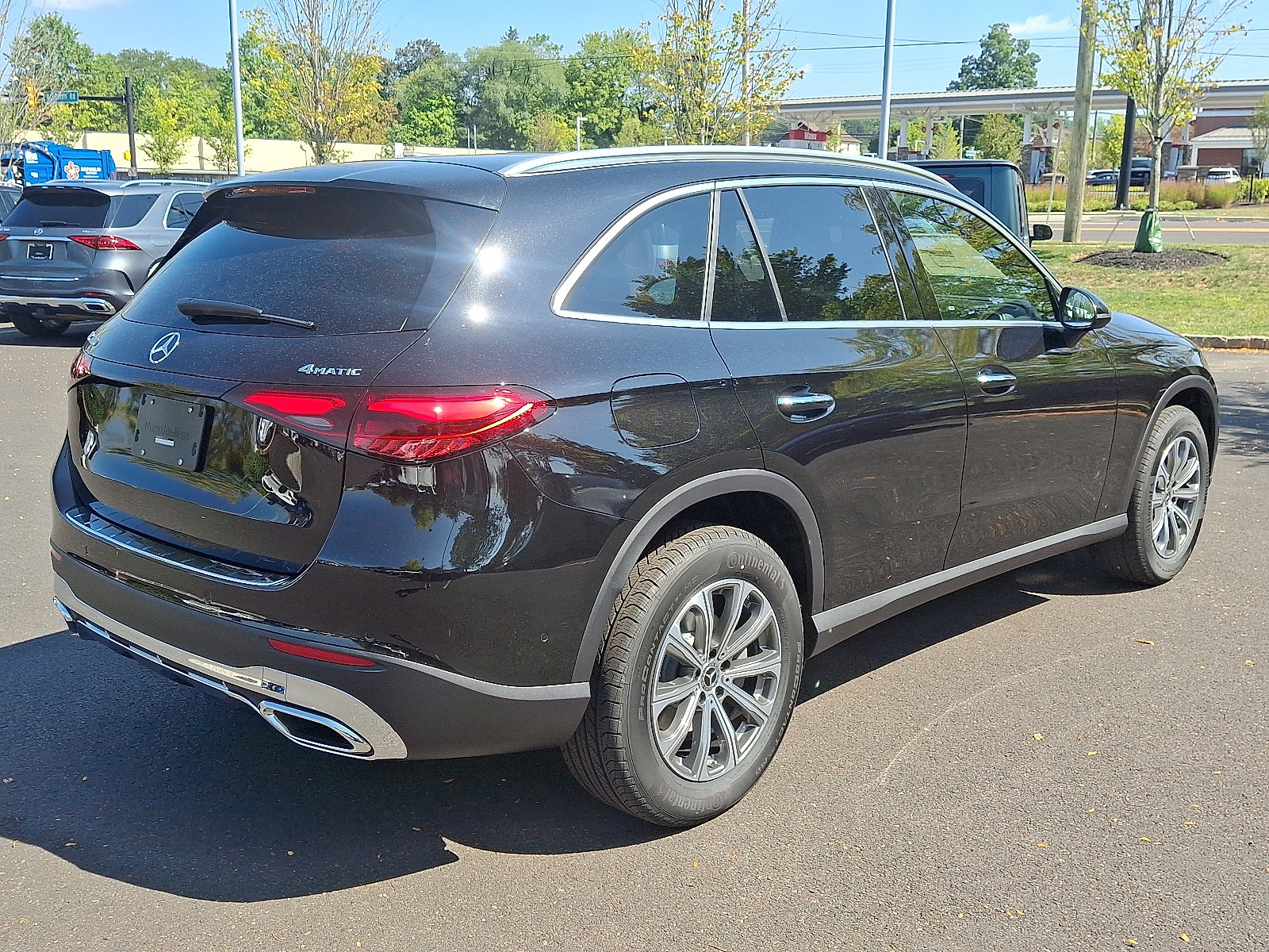 New 2026 Mercedes-Benz GLC 300 4MATIC image 4