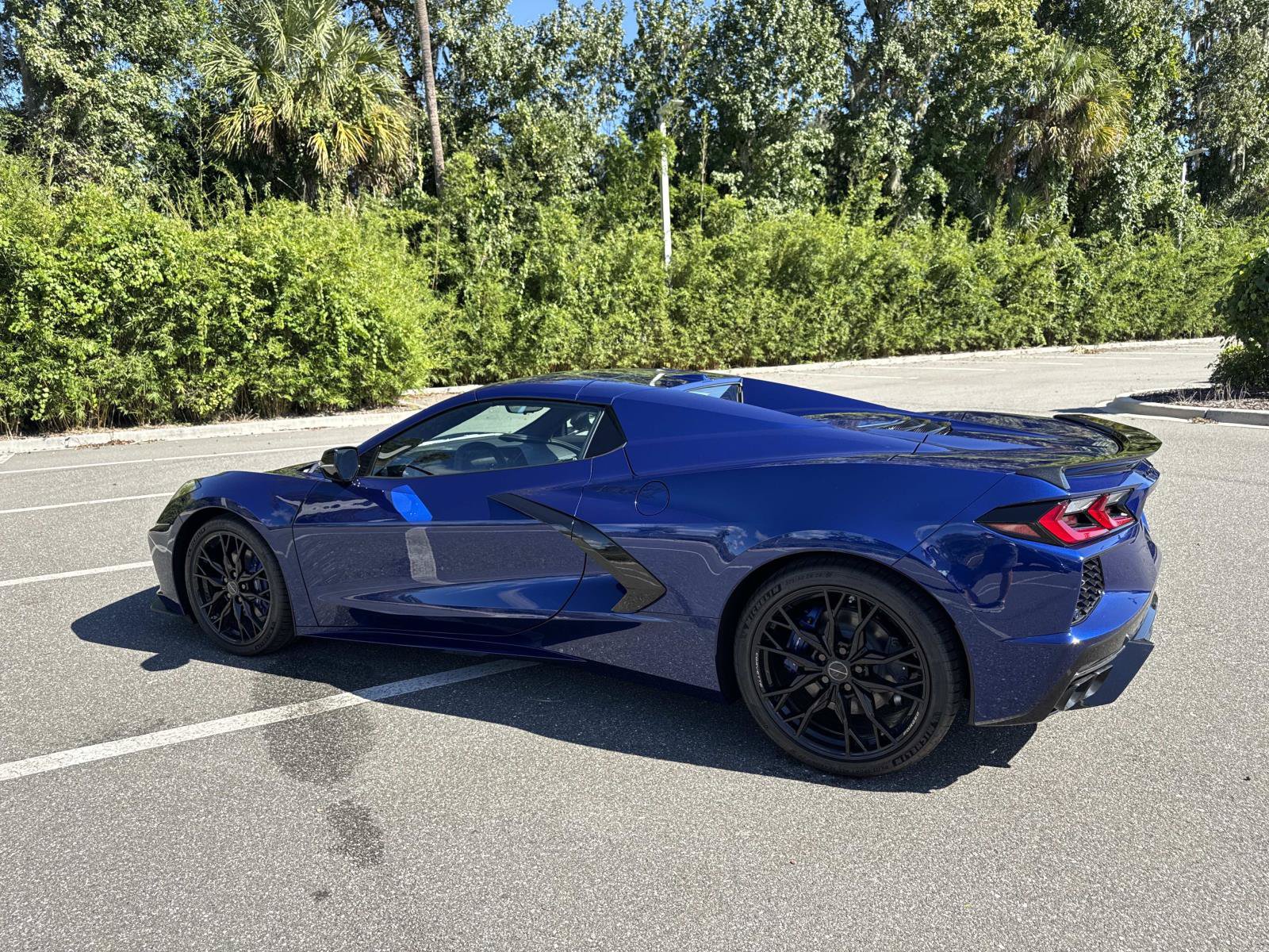 Used 2027 Chevrolet Corvette Stingray Convertible w/ 1LT RWD image 7