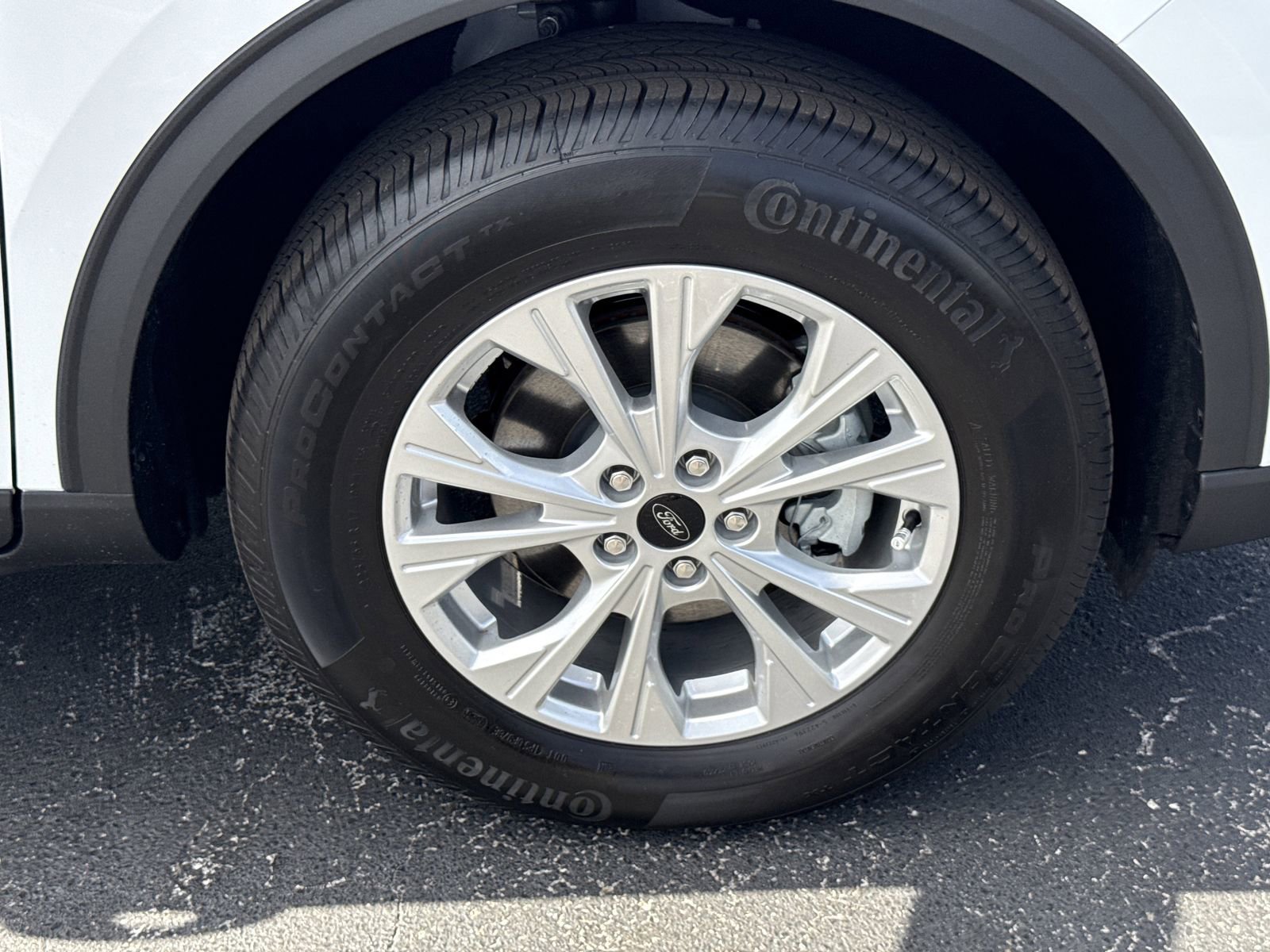 Certified 2026 Ford Escape Active AWD/4WD image 33