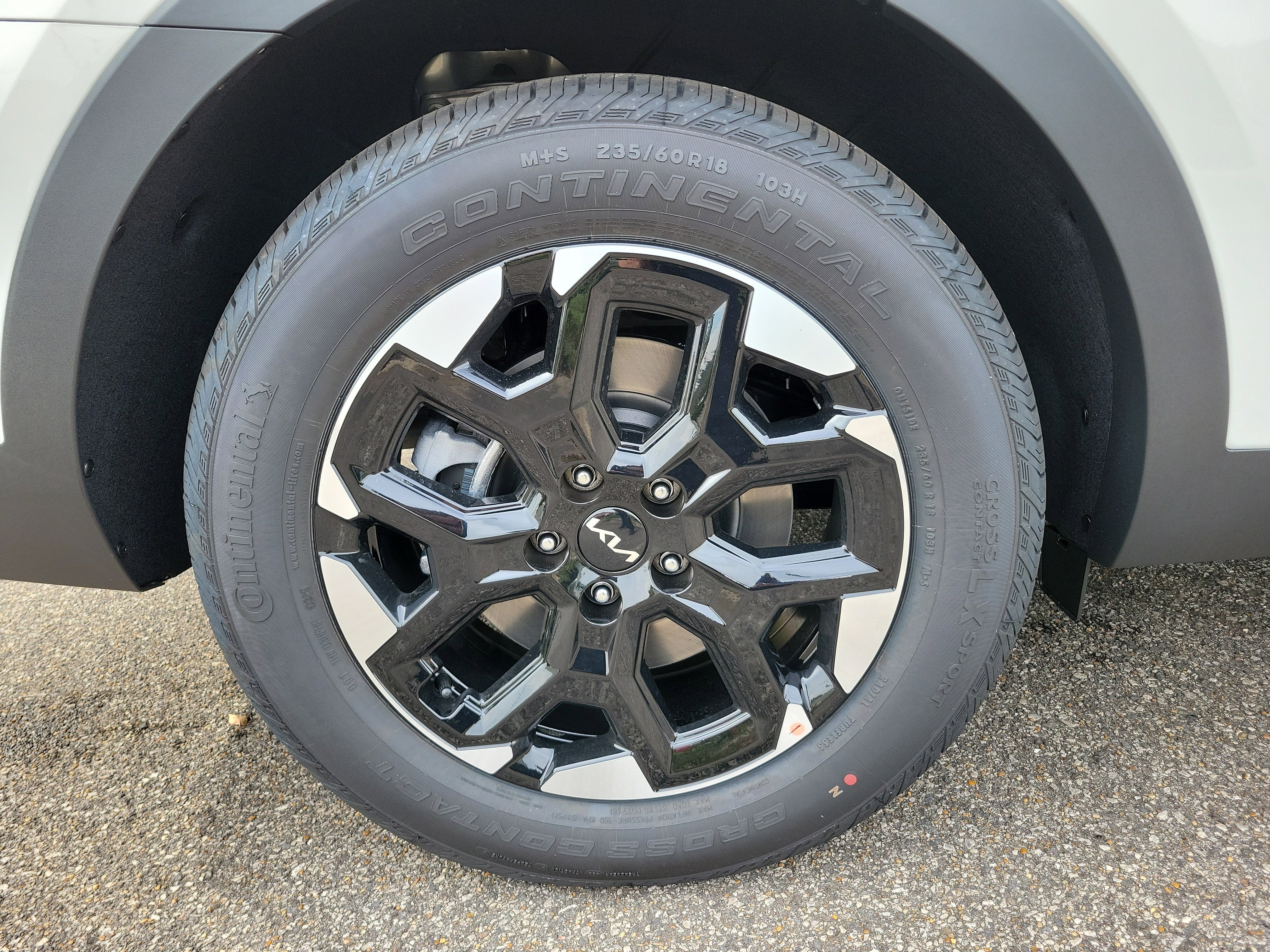 New 2026 Kia Sorento S image 27