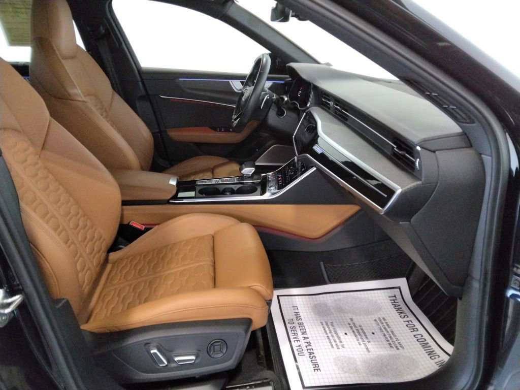 Used 2024 Audi RS 6 performance image 47