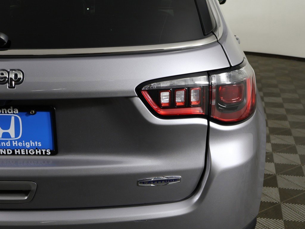 Used 2022 Jeep Compass Latitude w/ Convenience Group image 15