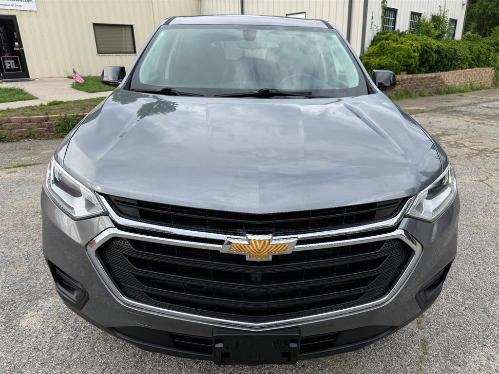 Used 2020 Chevrolet Traverse LS AWD/4WD image 8