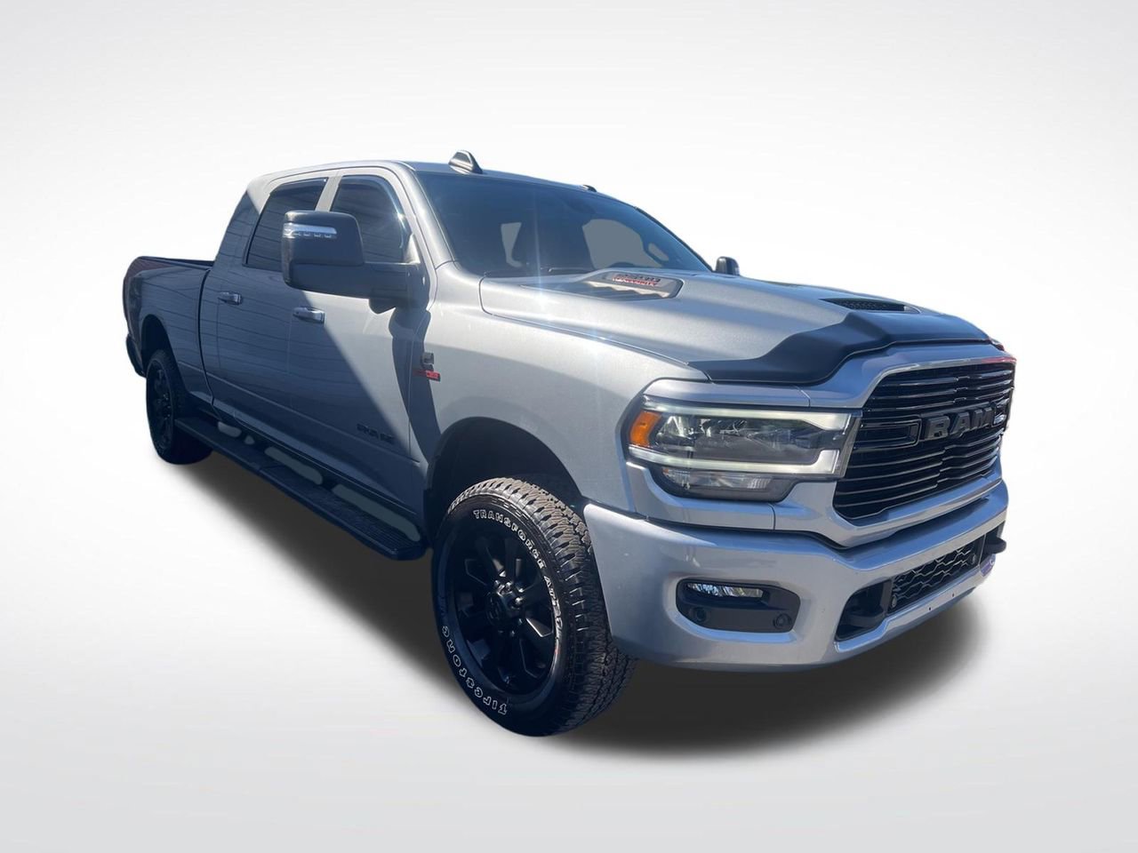 Used 2024 RAM 2500 Laramie w/ Night Edition AWD/4WD image 9