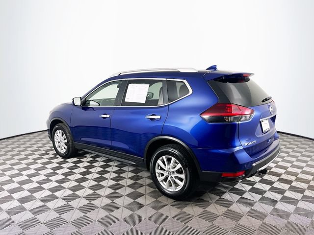 Used 2019 Nissan Rogue SV AWD/4WD image 6
