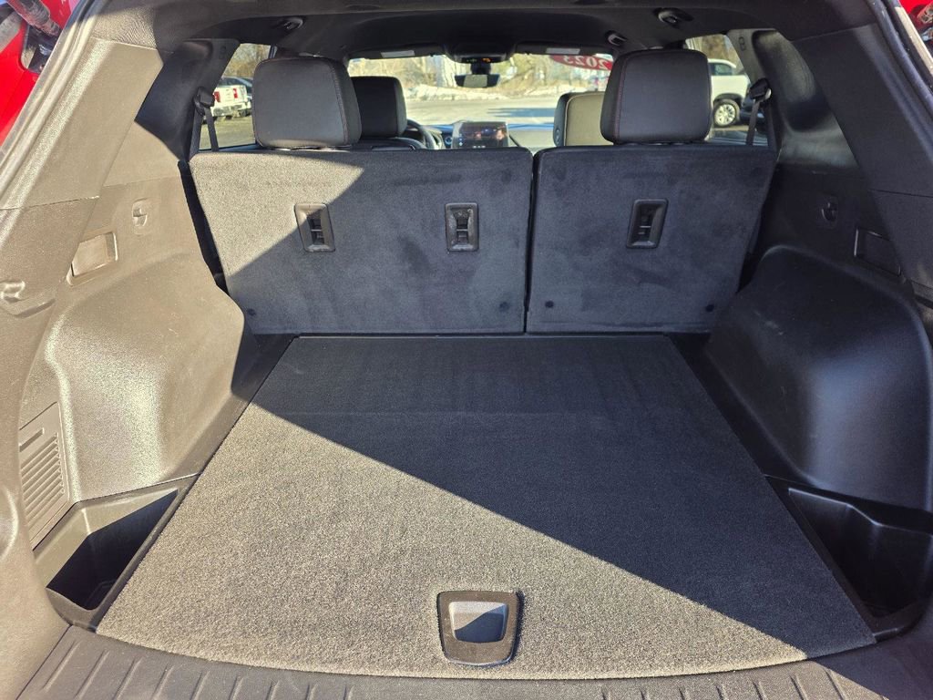 Used 2023 Chevrolet Blazer RS w/ Driver Confidence II Package image 8