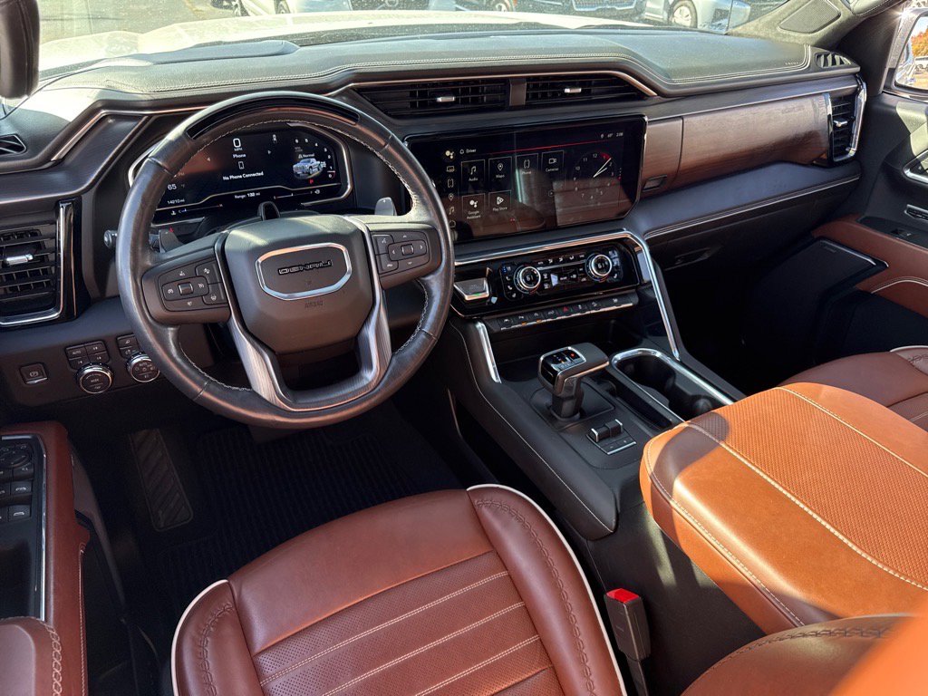 Used 2024 GMC Sierra 1500 Denali Ultimate image 11