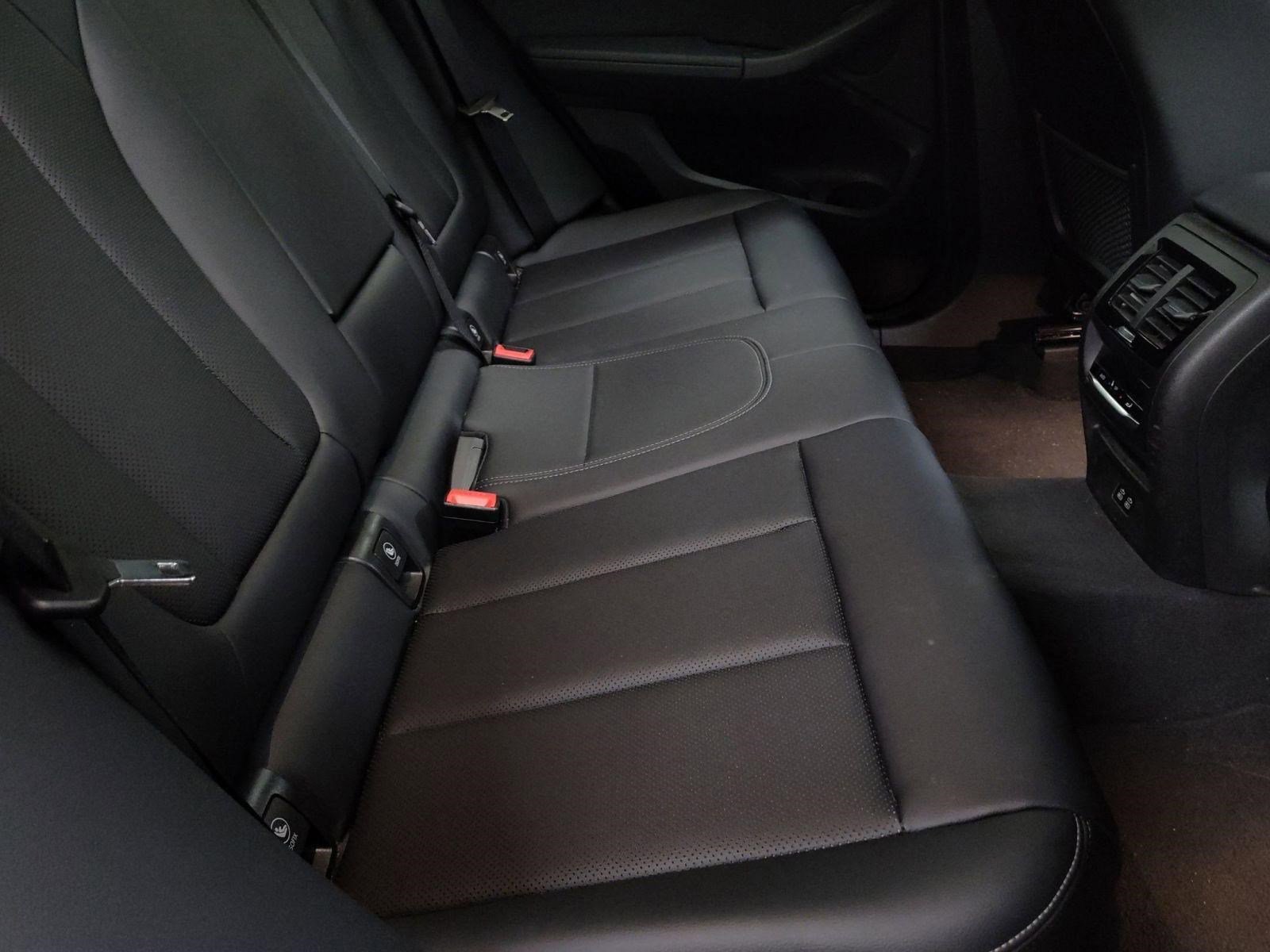 Certified 2023 BMW X3 xDrive30i w/ Premium Package image 25