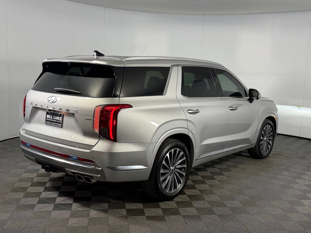 Used 2025 Hyundai Palisade Calligraphy image 5
