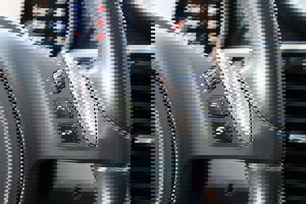 Used 2015 Porsche Panamera S image 17